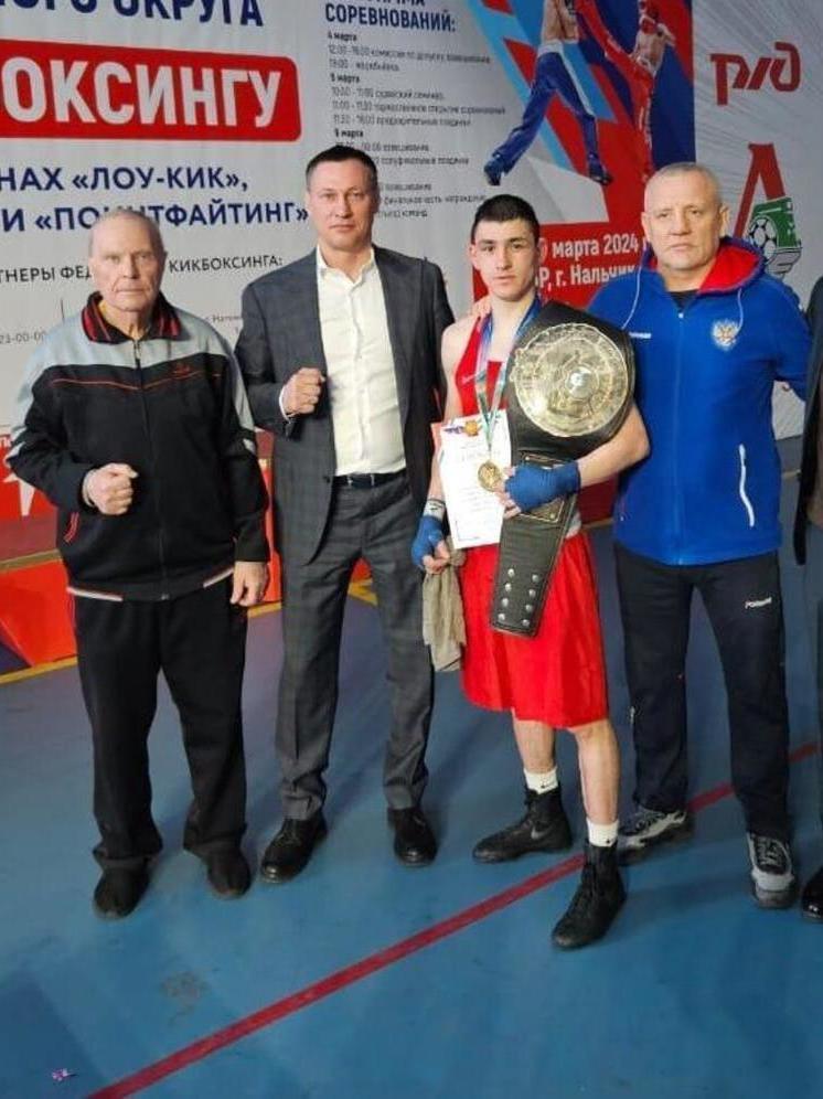Сахалинский боксёр Пальшин победил на всероссийских соревнованиях