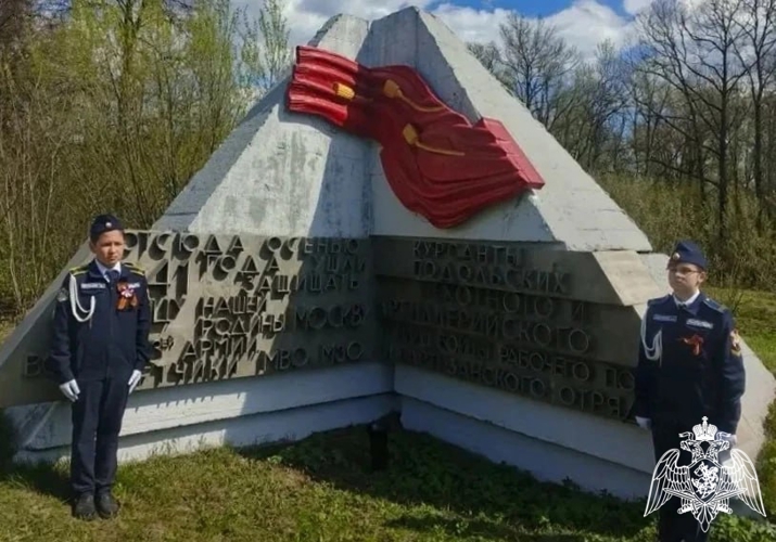Росгвардейцы приняли участие в патриотической акции «Вахта памяти»