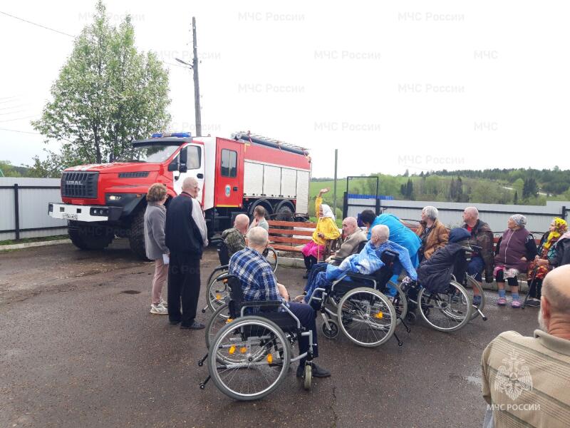 На объекте социальной сферы Уржумского района прошла тренировка по эвакуации