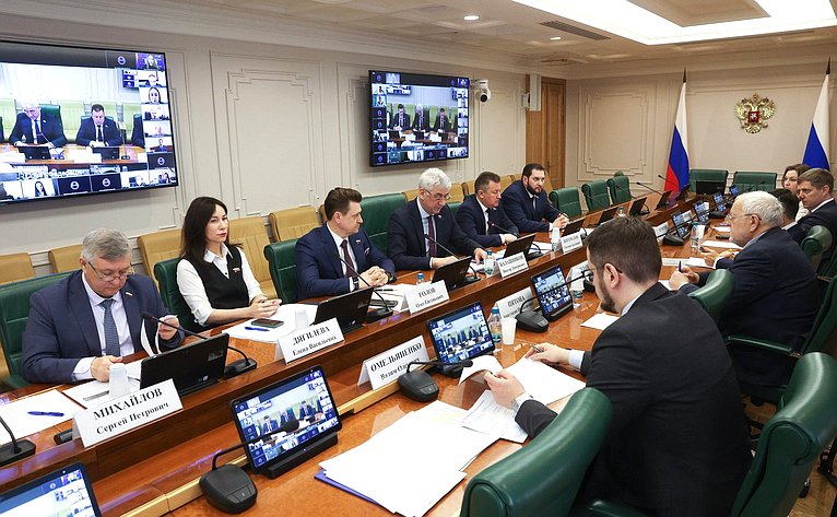 Совещание на тему «Вопросы государственной поддержки социально-экономического развития опорных населенных пунктов»