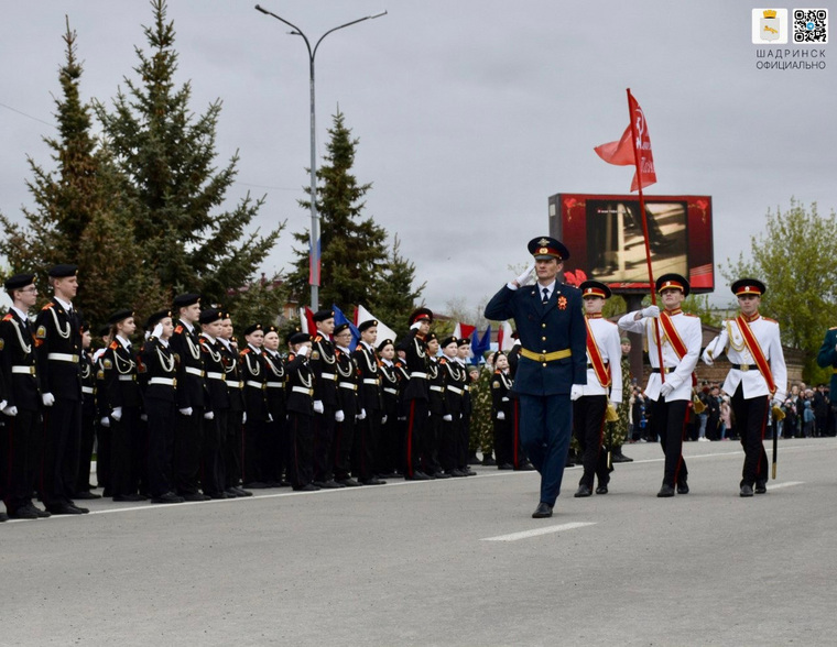 Шадринцы собрались на концерте в честь Дня Победы