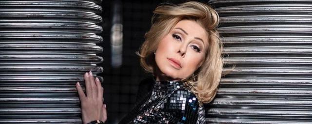 Пластический хирург считает, что Любовь Успенская не меняла в себе лишь ...