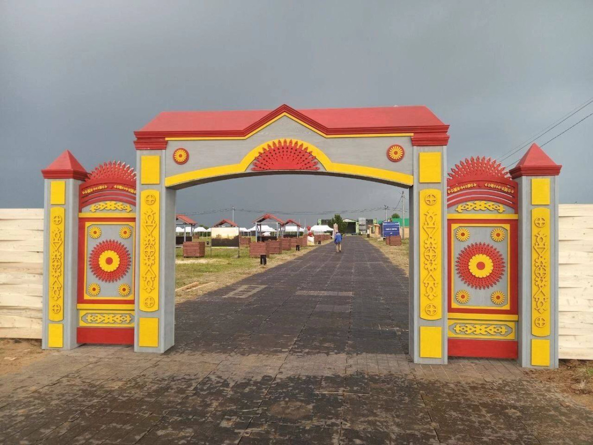 Ворота на месте празднования Сабантуя в Вятских Полянах.