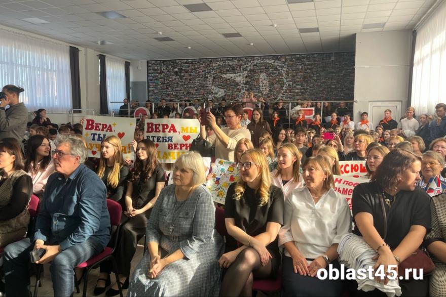 За звание «Ученик года» в Кургане будут бороться школьники, гимназисты и один лицеист