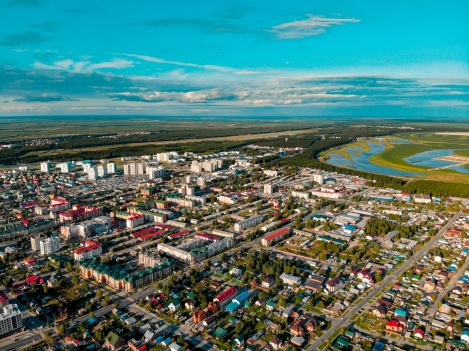 Вид сверху на город Ханты-Мансийск
