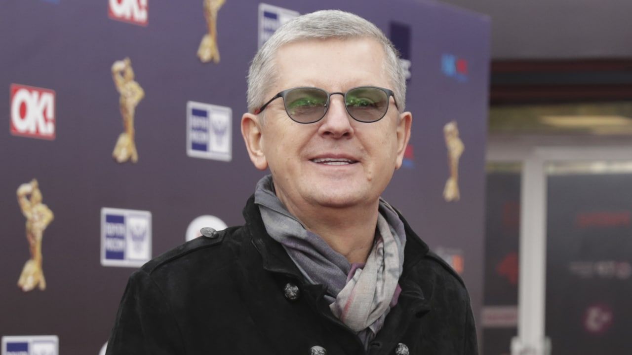 Аксюта продюсер. Продюсер 1. Хизри байтазиев директор аллегровой. Продюсер 1. Продюсер 1.