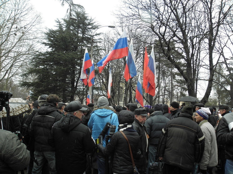 Участники событий Крымской весны восстанавливают хронику событий