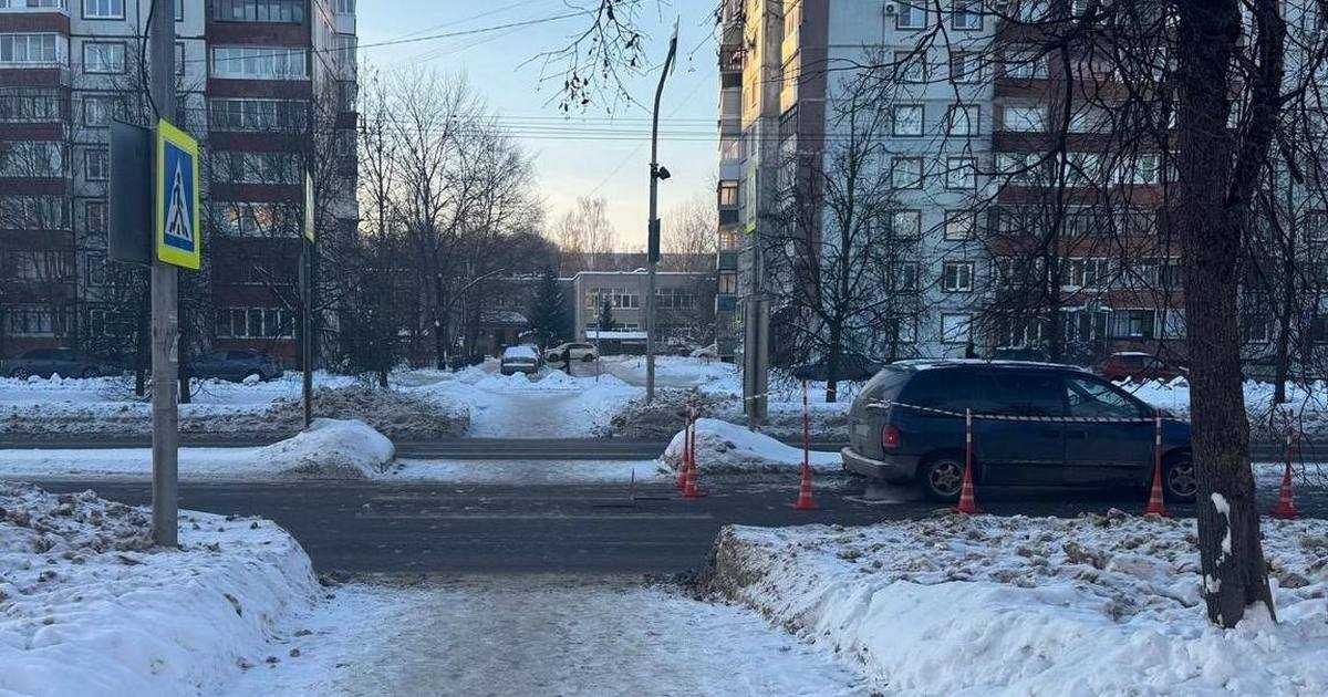 Скорая помощь доставила женщин в Новгородскую областную клиническую больницу.