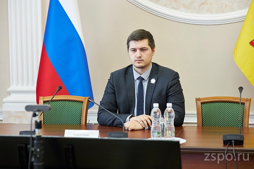 В Совете Федерации молодые парламентарии обсудили текущую геополитическую обстановку