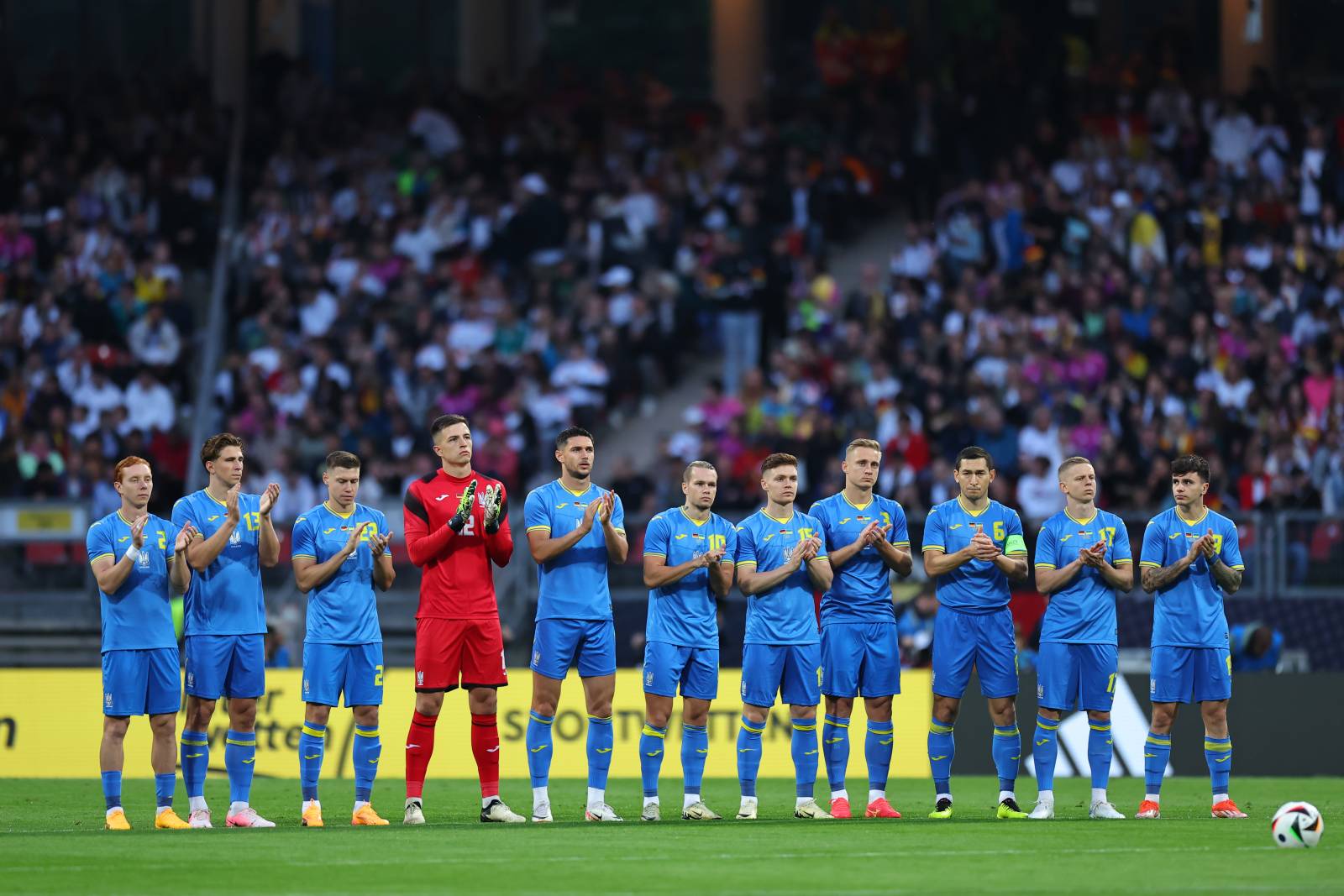 Украина сломила сопротивление Азербайджана