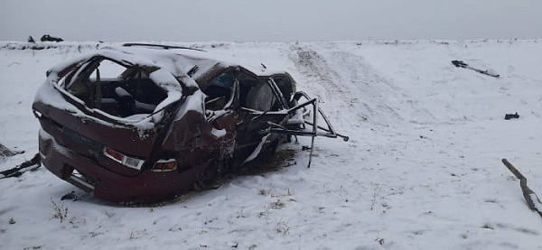 В Забайкалье водитель Toyota Gaia погиб при столкновении с фурой
