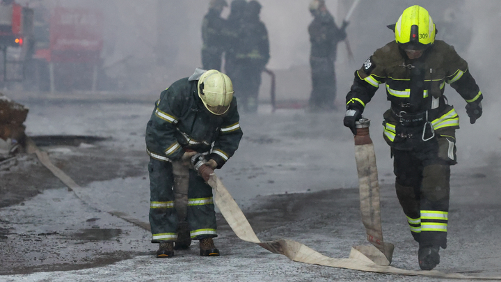 Пожар в промзоне в Екатеринбурге удалось потушить