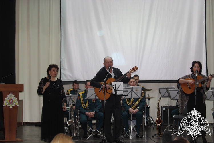 В Управлении Росгвардии по Чувашской Республике – Чувашии праздничным концертом поздравили девушек с Международным женским днём