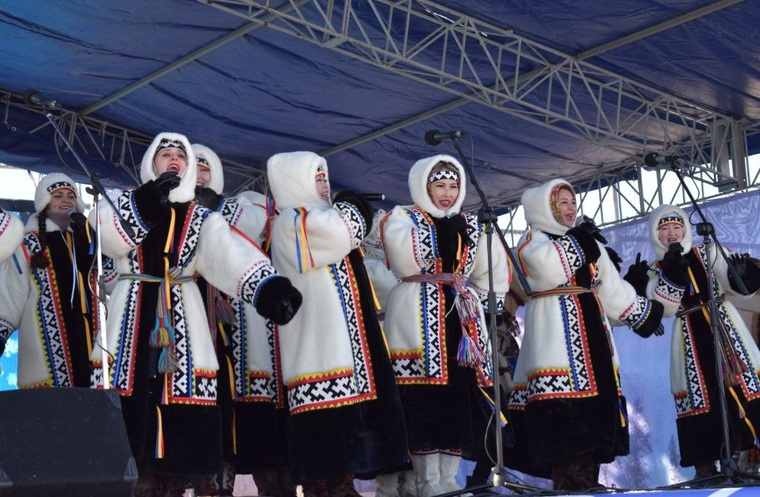В Новом Уренгое выступали музыкальные коллективы Ямала