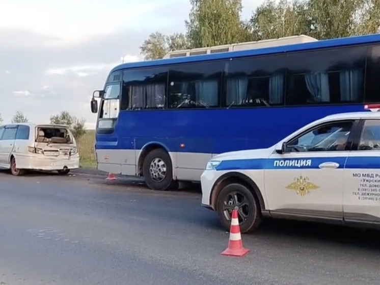 Массовое ДТП с участием рейсового автобуса произошло в Красноярском крае