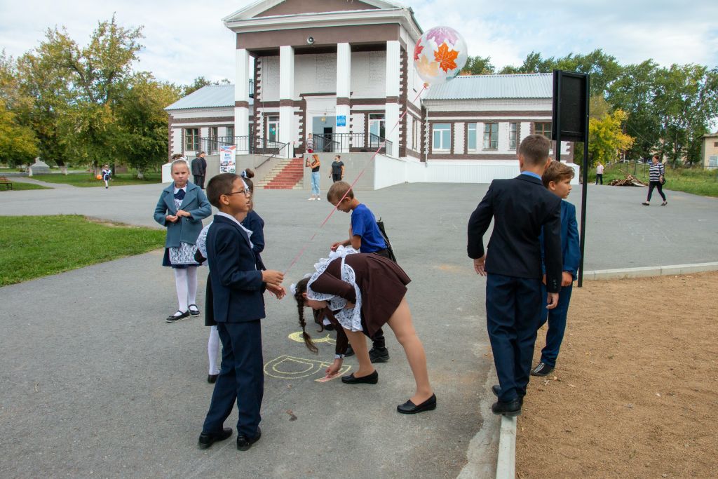 После нападения подростка на одноклассников в челябинских школах усилят меры безопасности