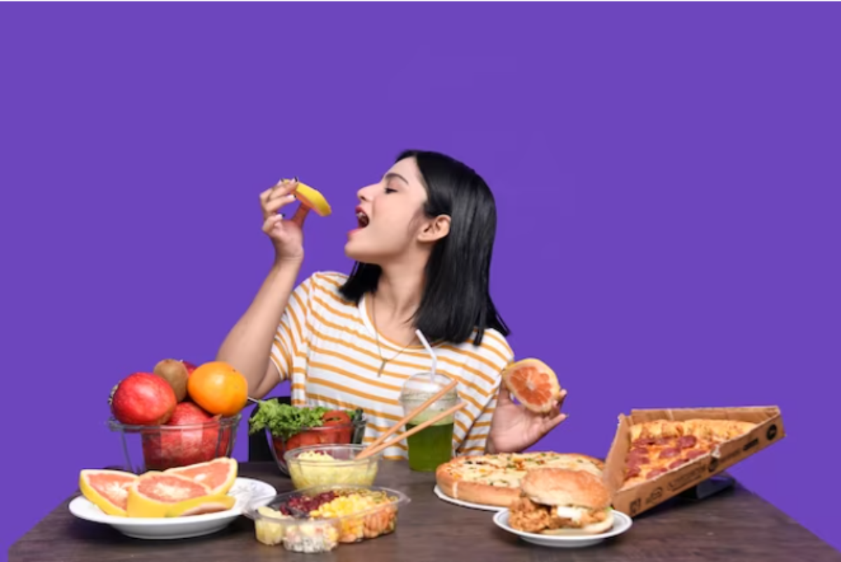 Eating on the go. Сладкое для похудения. Сладкая диета. Что едят для похудения сладости. Foodie girl