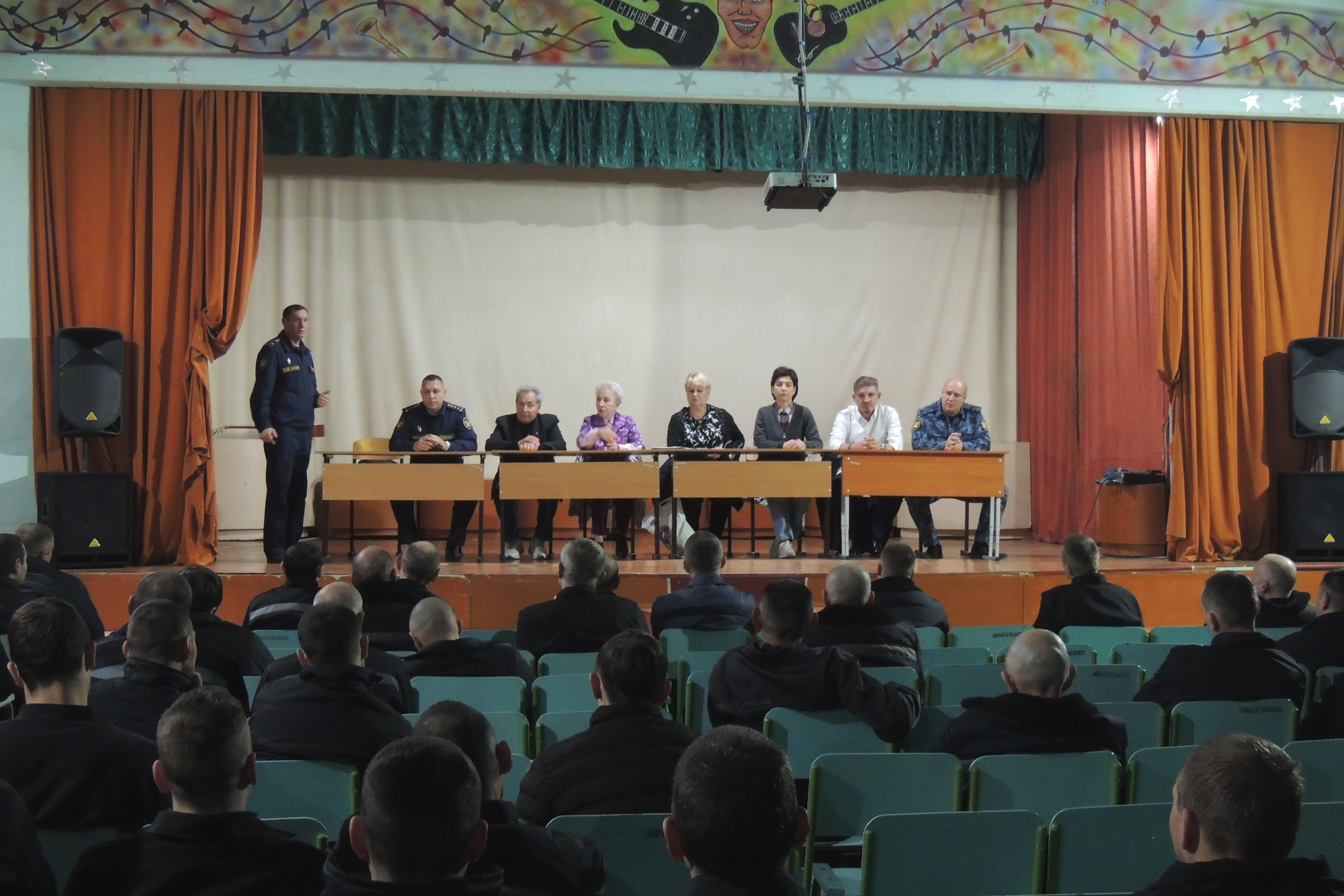 В ИК-18 ГУФСИН России по Челябинской области состоялось рабочее выездное заседание областной Комиссии по вопросам помилования 