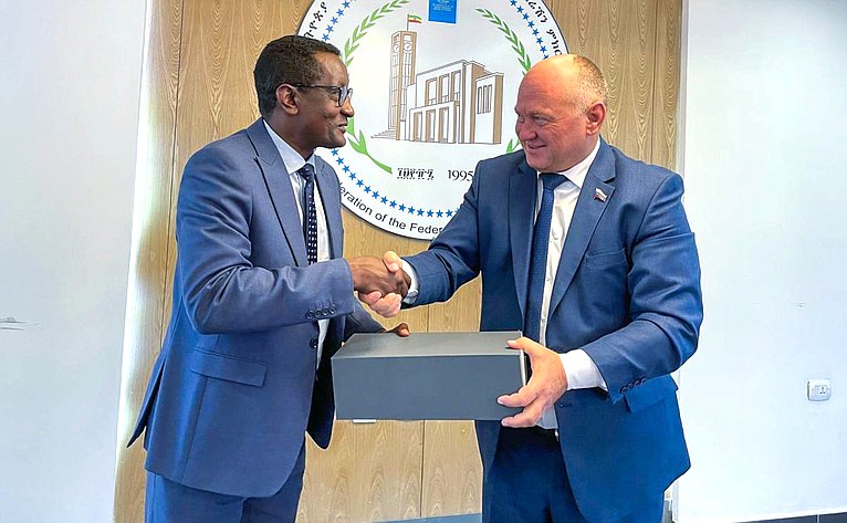 В ходе визита Алексей Кондратенко провел встречу с членами Совета Федерации Демократической Республики Эфиопии