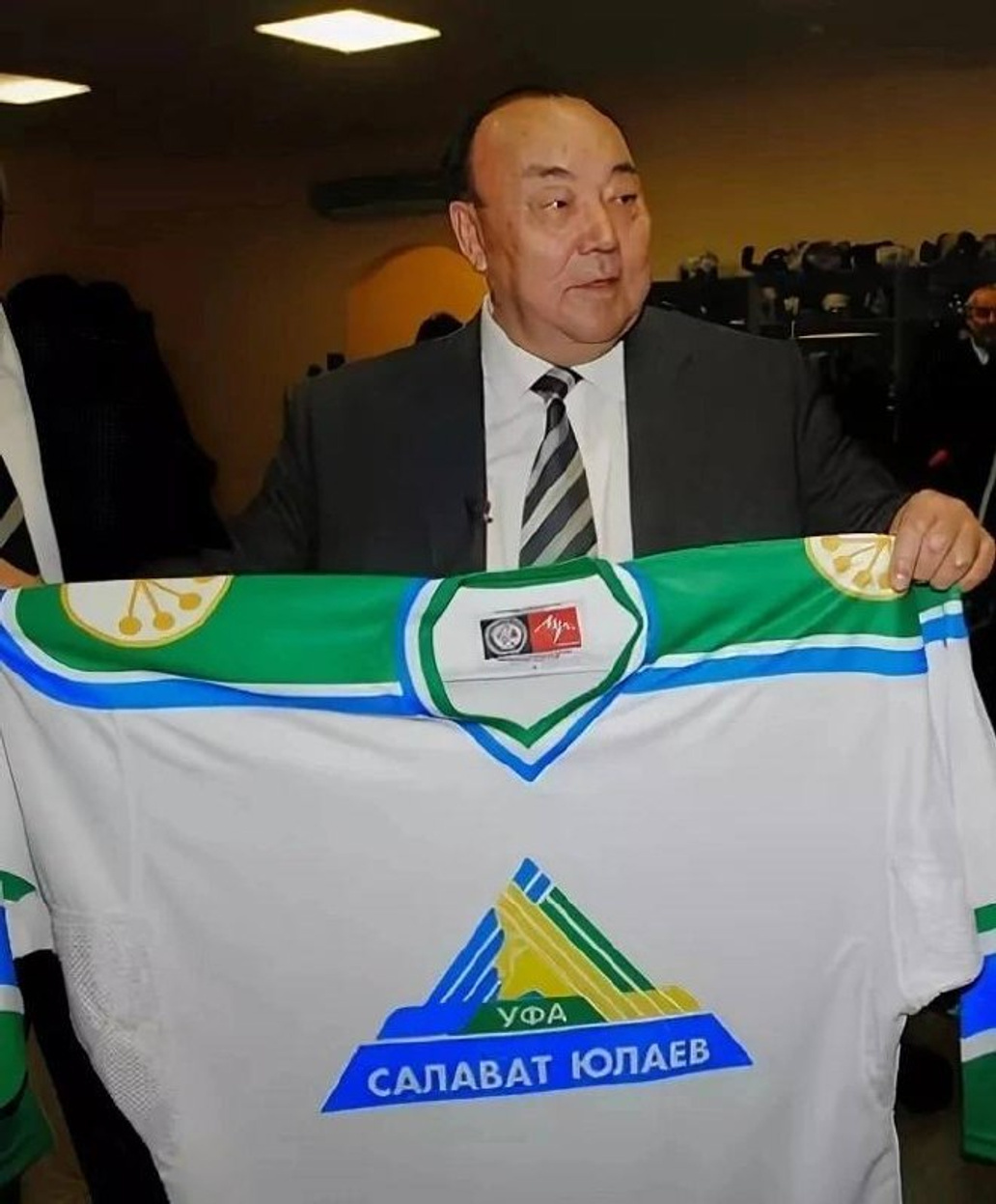 Олег белозеров. Оао биография. Белозёров олег валентинович генеральный директор. Начальник куйбышевской железной дороги соложенкин. Олег валинский ржд.