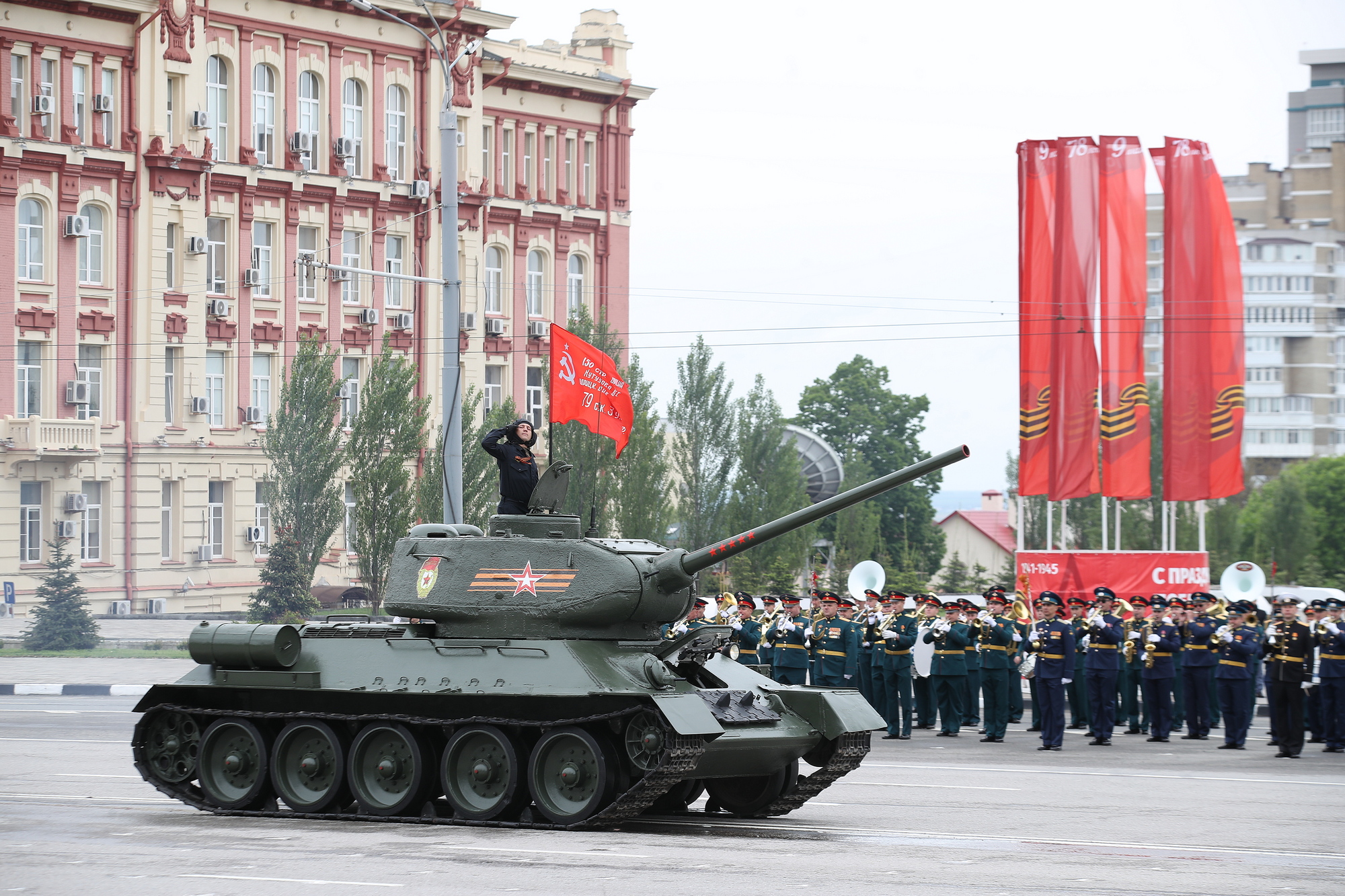 Парад войск Ростовского-на-Дону гарнизона, посвященный 78-й годовщине Победы в Великой Отечественной войне 1941-1945 годов