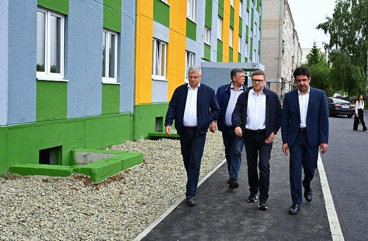 В поселке под Чебаркулем готовятся сдать две многоэтажки