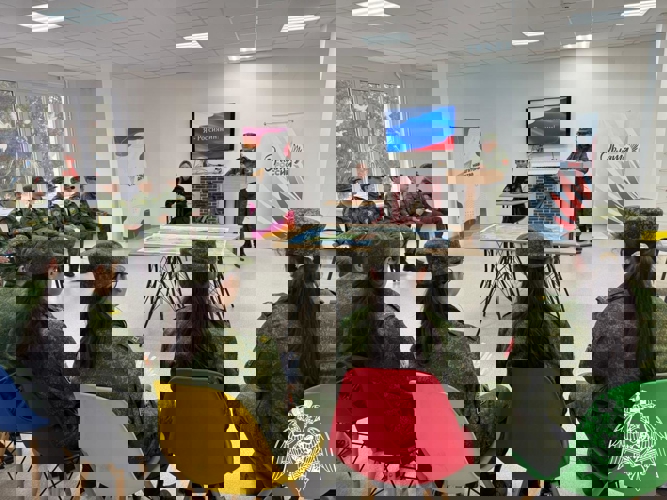 В Кабардино-Балкарии офицер Росгвардии поддержала всероссийскую акцию «Я – россиянин»