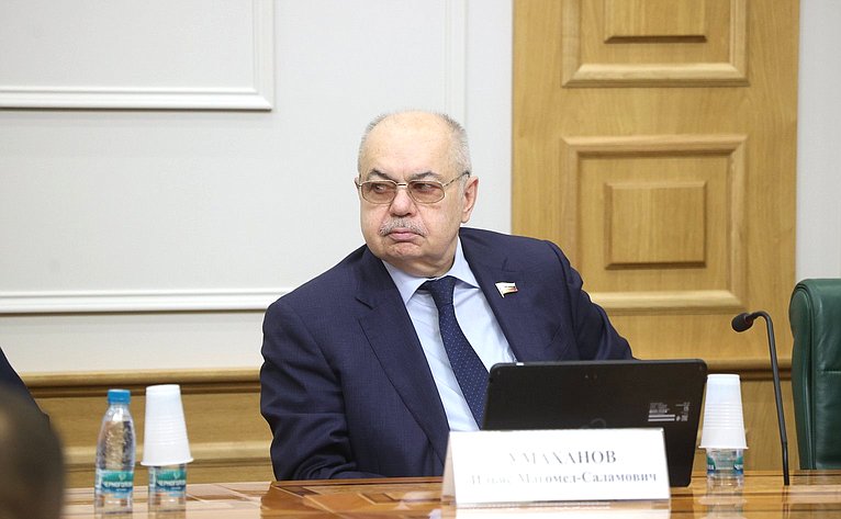 Ильяс Умаханов