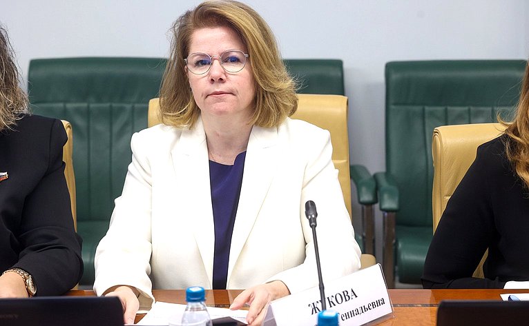 Анастасия Жукова