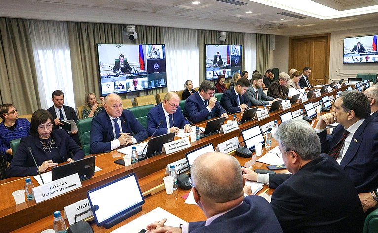 Расширенное заседание Комитета Совета Федерации по аграрно-продовольственной политике и природопользованию