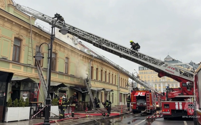 На Пятницкой улице в Москве локализовали пожар