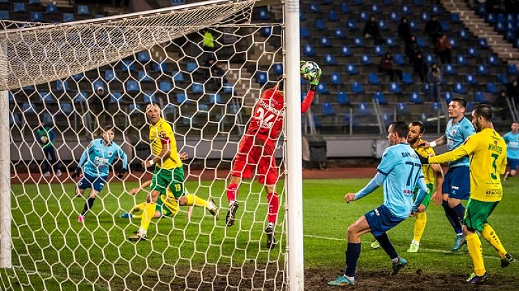 Футбол: «Кубань» завершила первый круг победой в Питере, «Черноморец» – поражением в Новороссийске