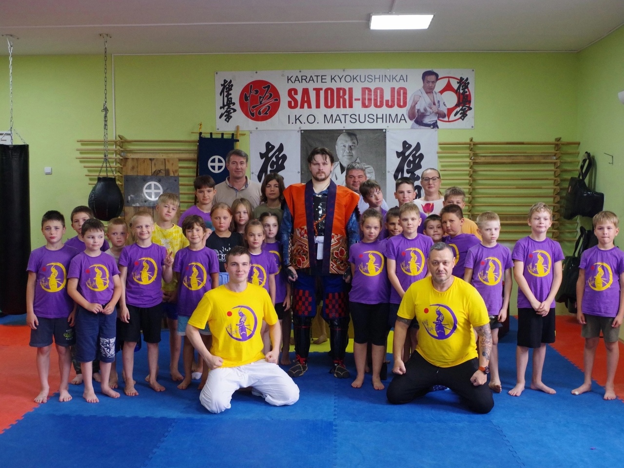 Чуть ближе к Востоку 