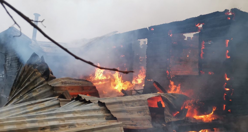 В Коми на пожаре погиб 70-летний мужчина