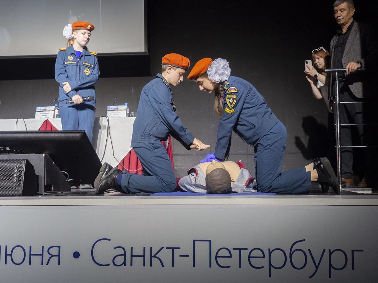 Криволапов олег николаевич санкт петербург