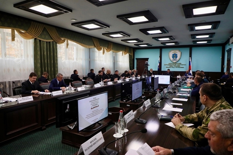 Представители регионального управления Росгвардии приняли участие в XXIII Иоасафовских чтениях в Белгороде