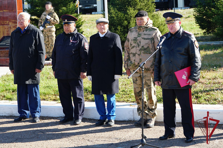 В Бурятии наградили лучших бойцов ОМОН «Кречет» Росгвардии 