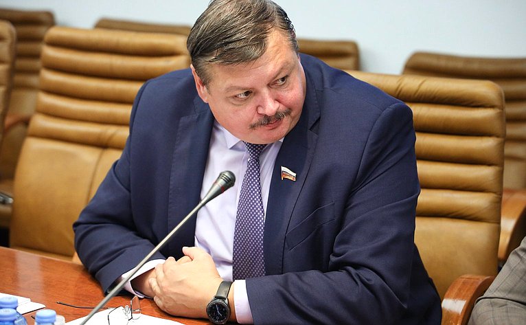 Сергей Колбин