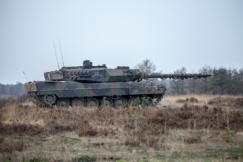 Танк Leopard 2A6