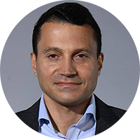 Отставки и назначения