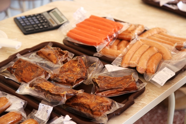 В УФСИН России по Омской области проведена ярмарка-продажа продукции собственного производства подведомственных учреждений