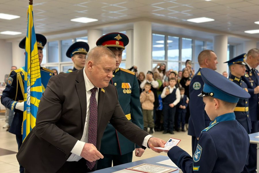 В Чувашском кадетском корпусе ПФО имени Героя Советского Союза А.В.  Кочетова прошла торжественная церемония принятия присяги