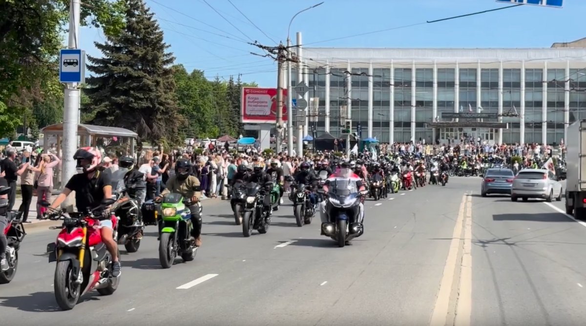В Уфе парадом открыли мотосезон