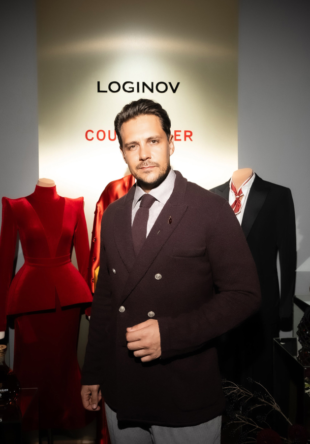 Милош Бикович