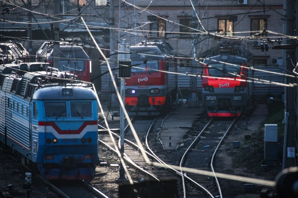 РЖД пошли против закона. Расплачиваться будет вся Россия: Озвучены последствия повышения тарифов