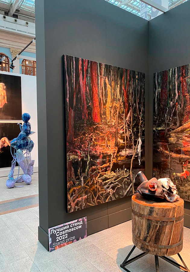Лучшим стендом этого года стал Marina Gisich Gallery Из Санкт-Петербурга