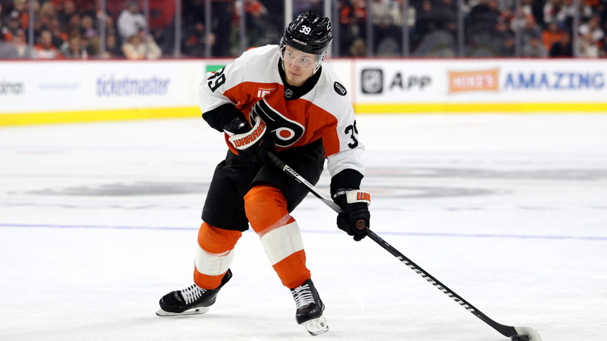 «Филадельфия» переиграла «Баффало» в матче НХЛ, Мичков и Гребенкин набрали очки