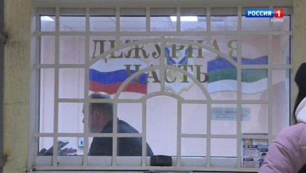 Бабушка из Республики Коми, чуть не ставшая жертвой мошенников, помогла раскрыть совершение преступлений в отношений двух жителей Иркутской области