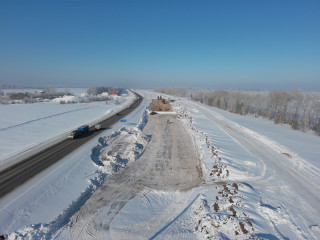 На шести участках Алтайского края идут работы по расширению Чуйского тракта 