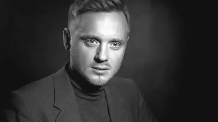 Актёр из сериала Глухарь Денис Кравцов скончался в 43 года